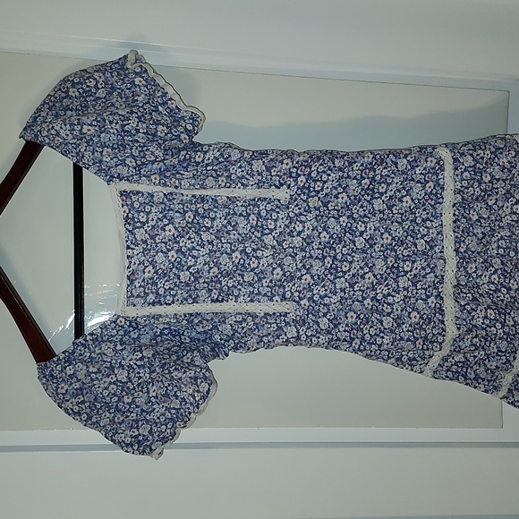 Japna large dress - Picture 2 of 4